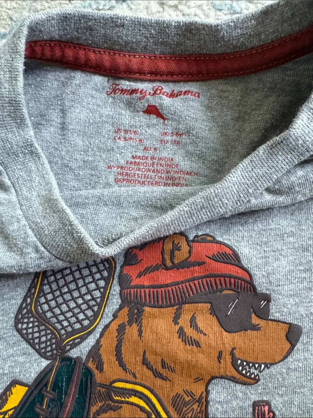 Tommy Bahama long sleeve grey hiking bear t-shirt size 5/6